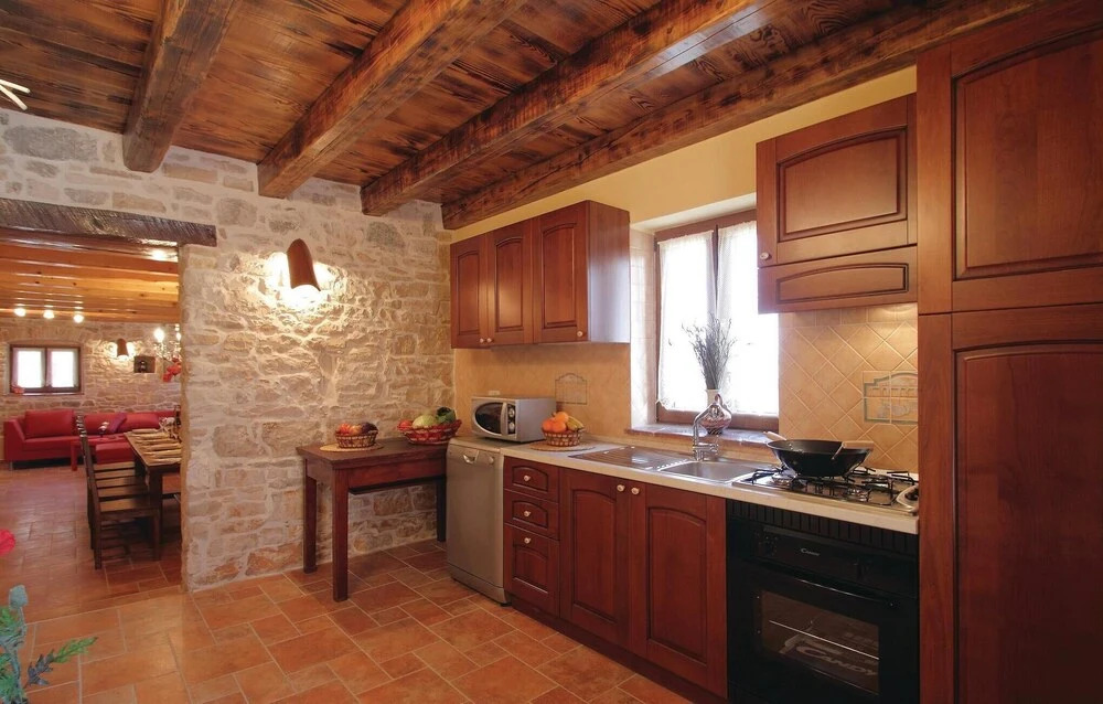 Awesome Home in Manjadvorci With Wifi and 3 Bedrooms