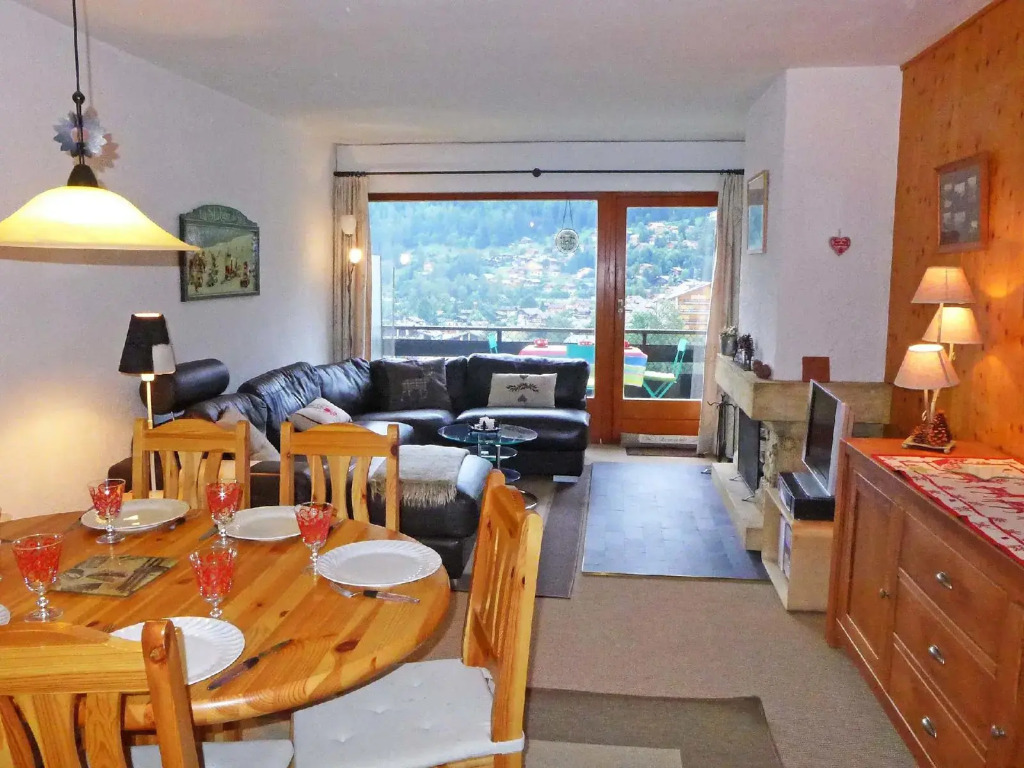 Jolimont - Three Bedroom No.2