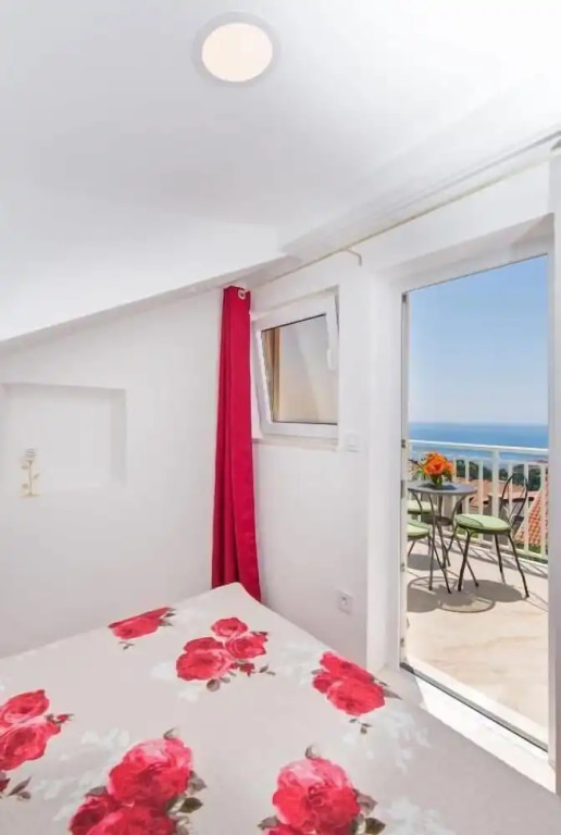 Rooms on Konalu