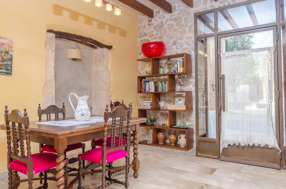Sa Casa Vella - Villa With Private Pool. Free Wifi
