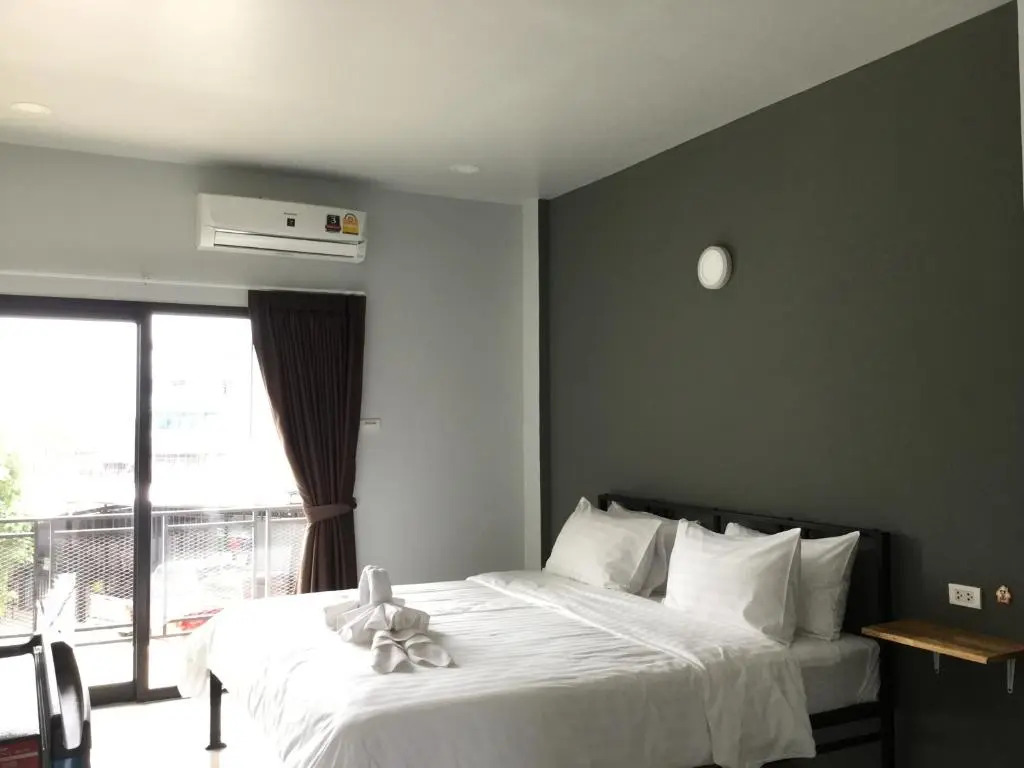Chan Place Hotel