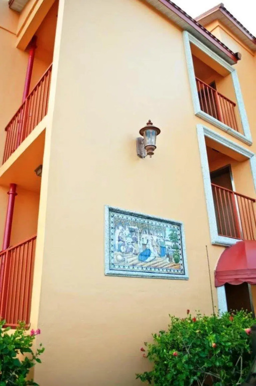 Royal Inn Beach Hutchinson Island