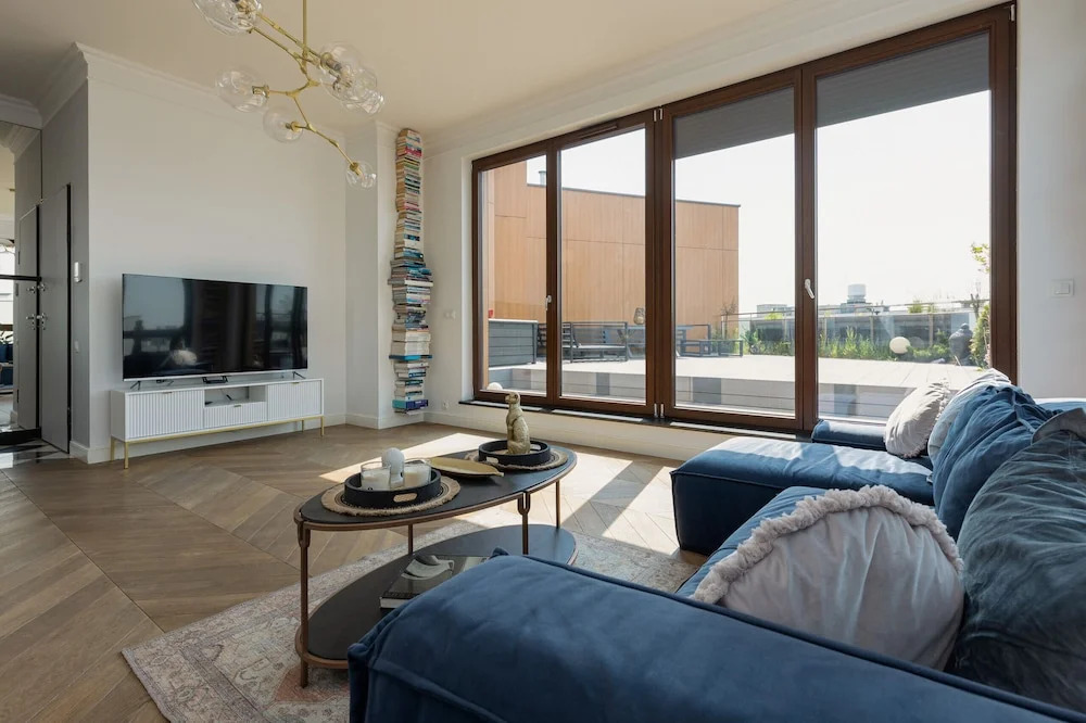 Magnificent Sarmacka By Renters Prestige