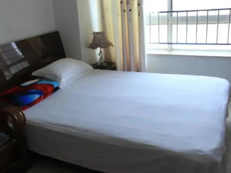 Ruyi ApartHotel