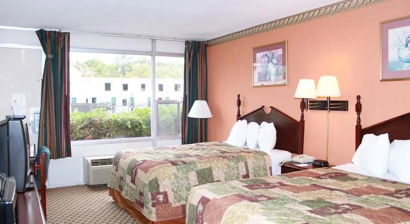 Days Inn