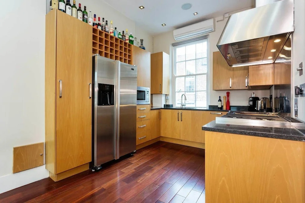 Sophisticated Kensington