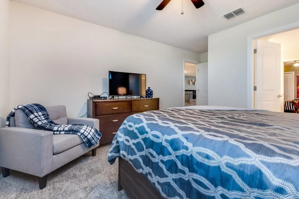 Cruden Court Villa 8805