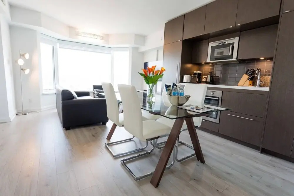 Luxury Stay at the Finest Downtown Neighborhood