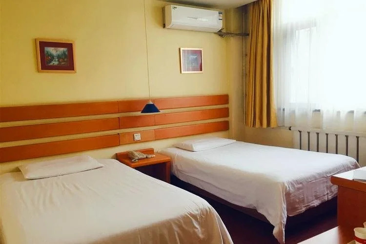Home Inn (East Changying Road)
