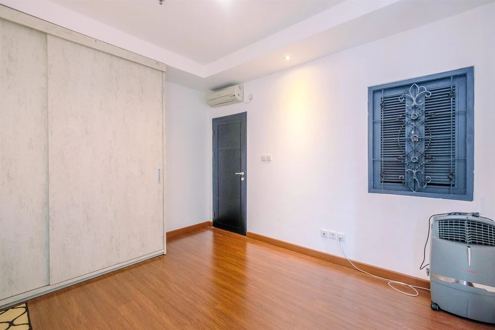 Elegant 2BR with Study Room Essence Dharmawangsa Apartment
