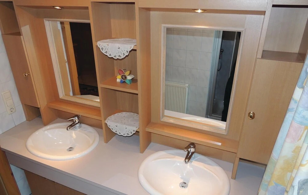 Nice Apartment in Krimml With 2 Bedrooms