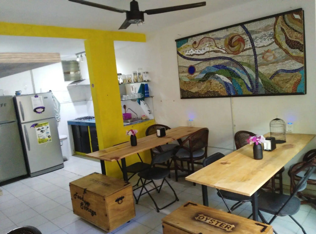 Oyster Hostel