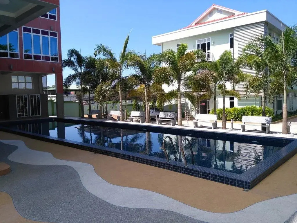 Golden Sky Hotel