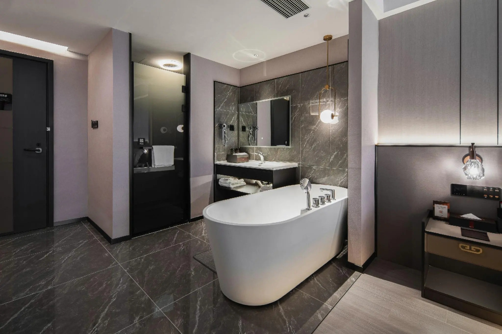 Rezen Dong Hotel (Guangzhou Jingxi Nanfang Hospital Tonghe Subway Station Branch)