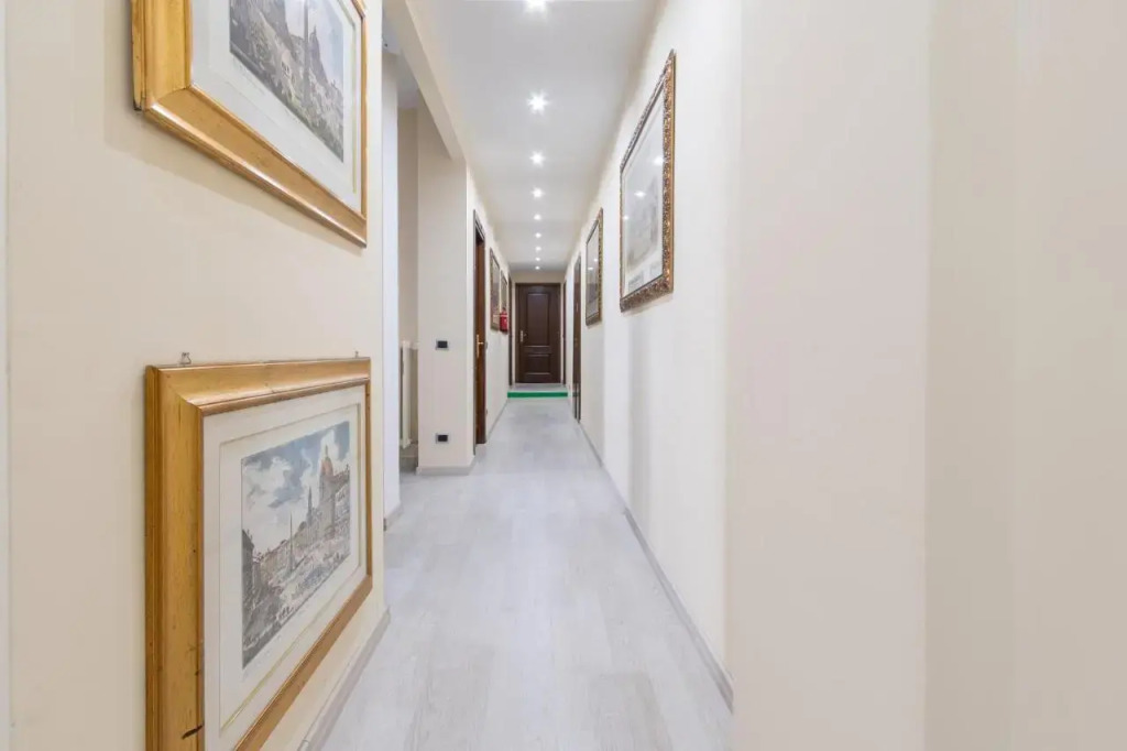 Отель Deluxe Rooms