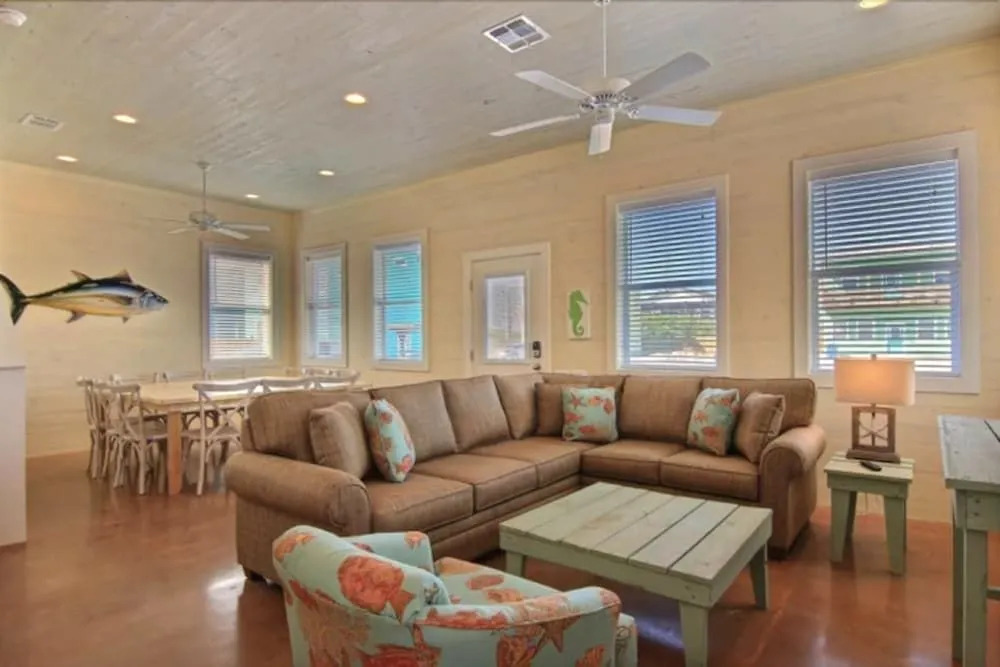 High Tides and Good Vibes Gv634 4 Bedrooms 4.5 Bathrooms Home