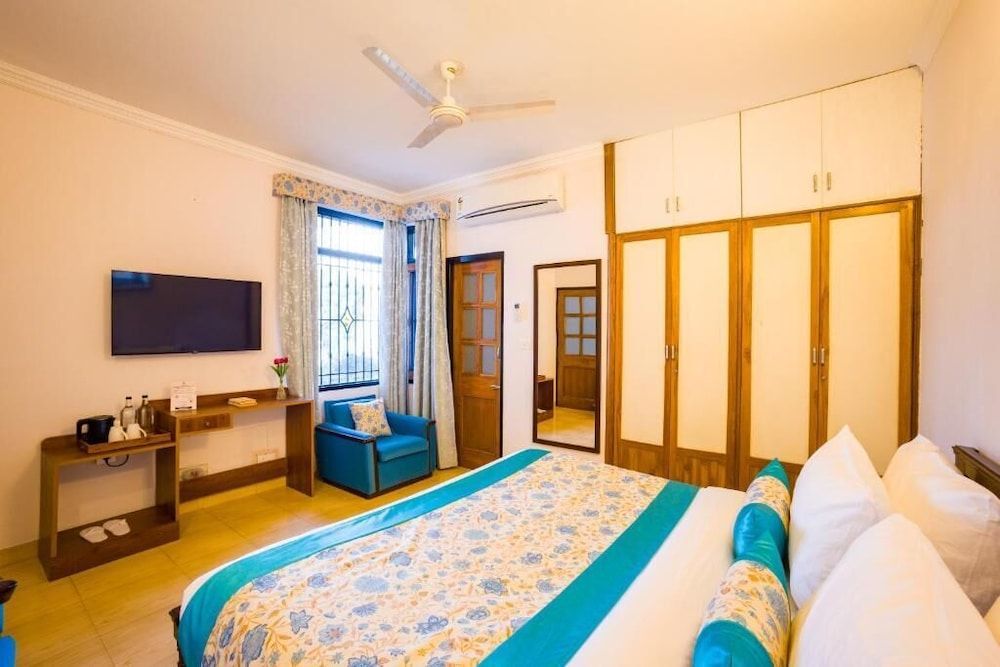 Alaya Stays Mehar Villa 3BHK With Garden
