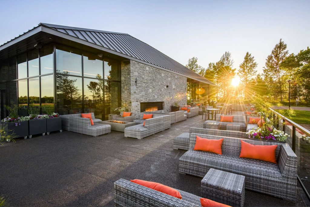 Fox Harb' r Resort