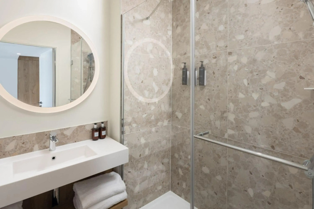 Residence Inn by Marriott Paris Didot Montparnasse