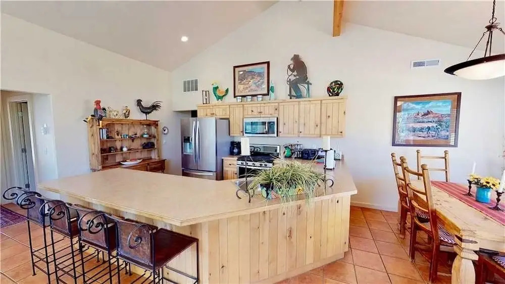Rim Cove ~ O2 3 Bedrooms 2 Bathrooms Home