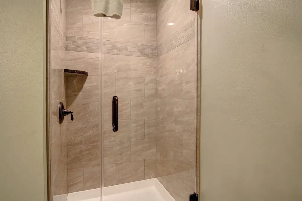 Flat's B - 3 Br Cottage