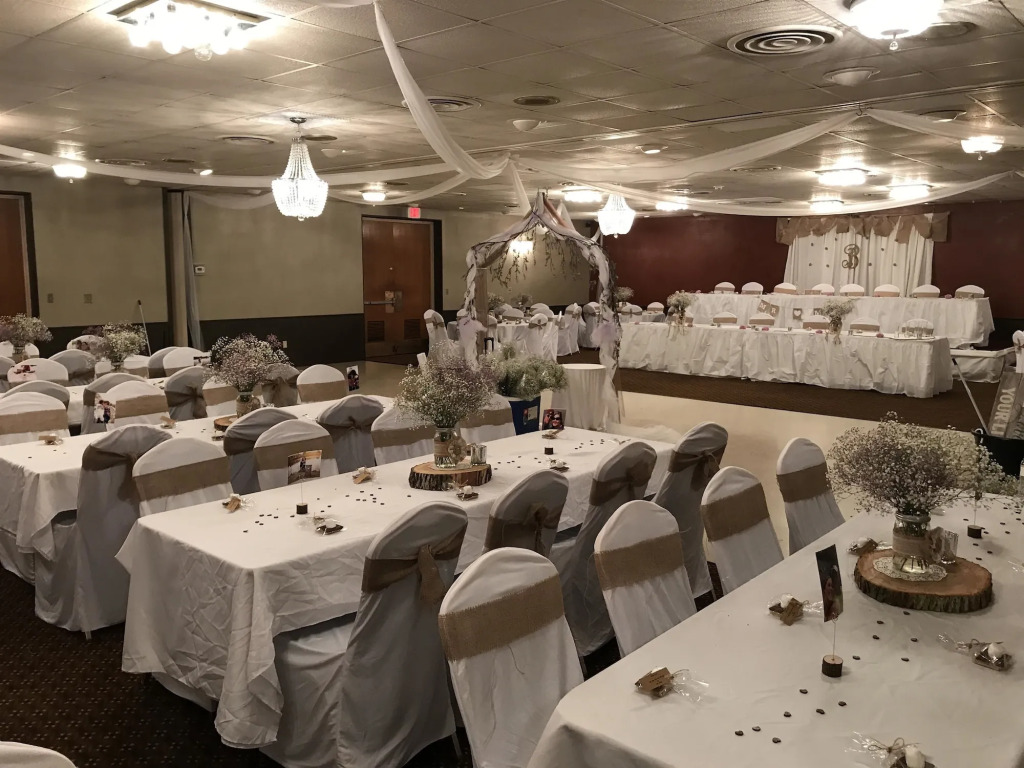 Albert Lea Inn and Suites