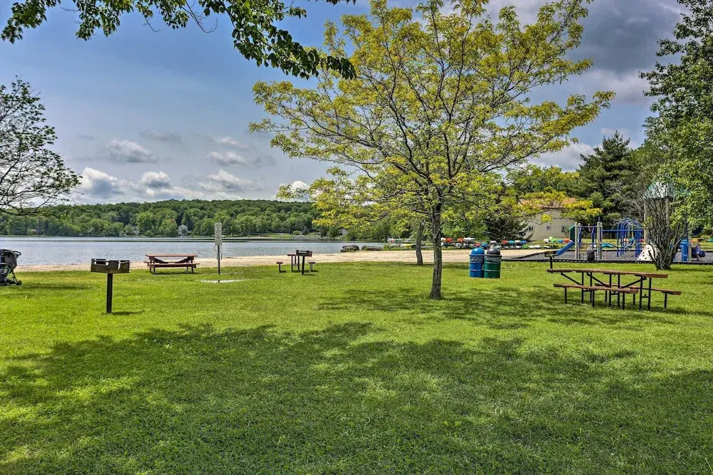 1 Mi to Arrowhead Lake: Pocono Home w/ Fire Pit