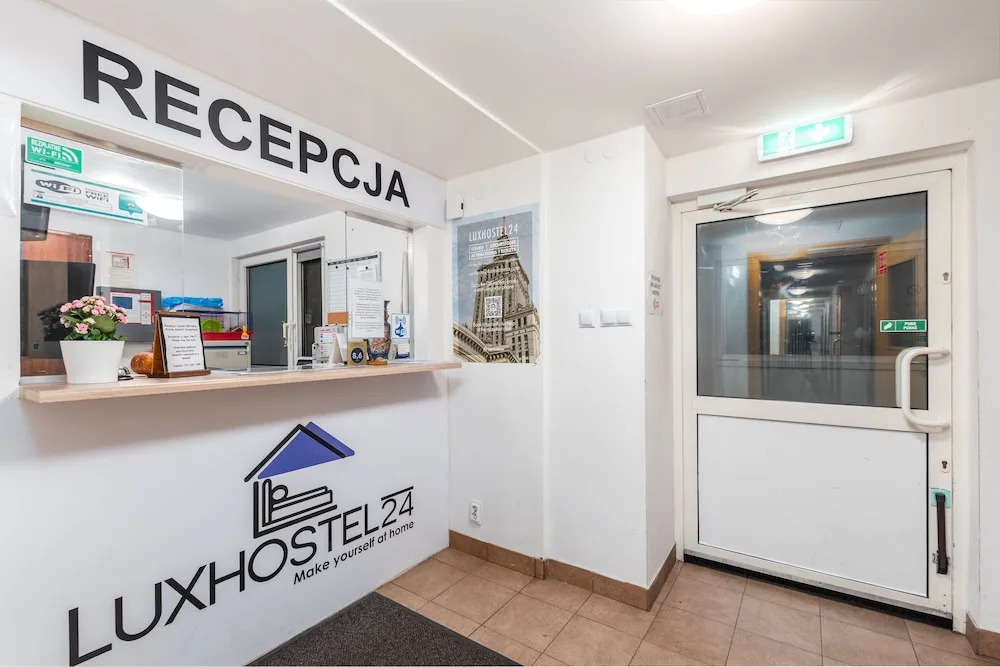 Lux Hostel 24