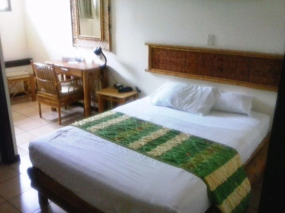 Paradise Inn