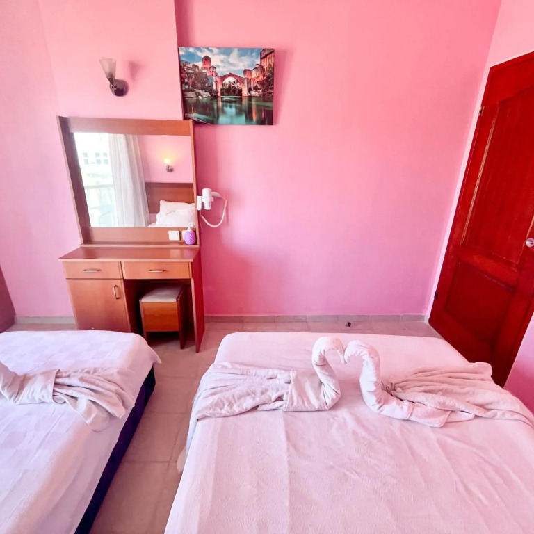 Hotel Holiday Apart