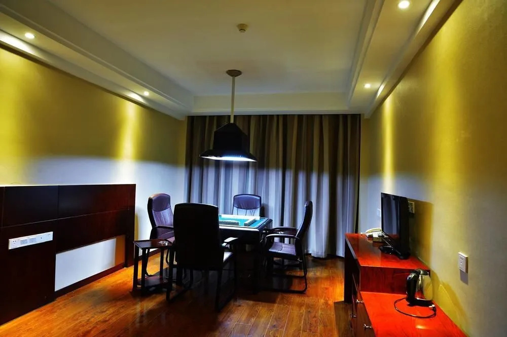 Lijiang Hotel