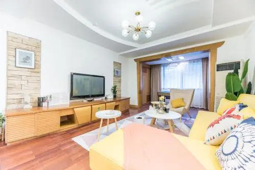 Chengdu.Wuhou District.Wuhou Temple East Street Locals Apartment 00179770