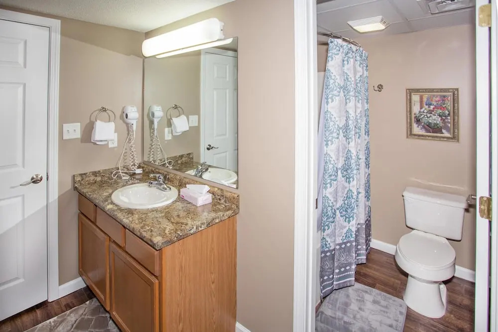 Whispering Pines 541