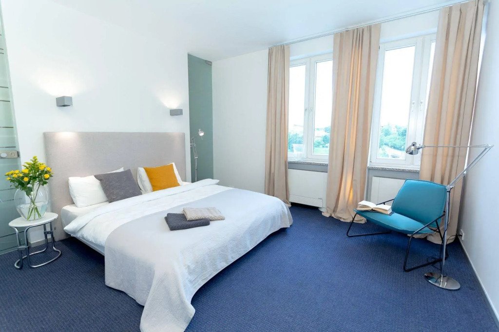Vilnius Apartments & Suites - Gedimino avenue