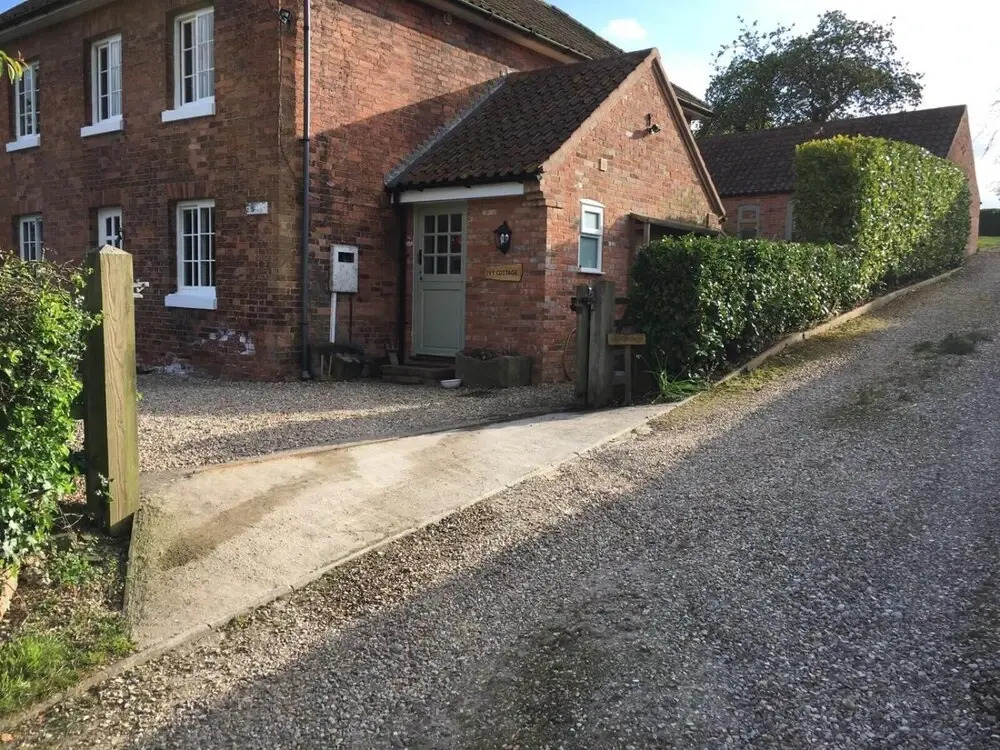 The Goat House At Ivy Cottage