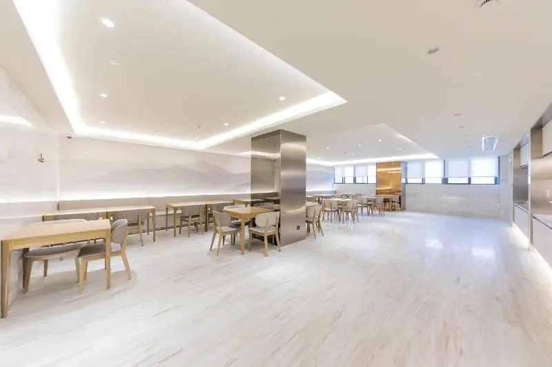 JI Hotel Shanghai Jinghong Road Metro