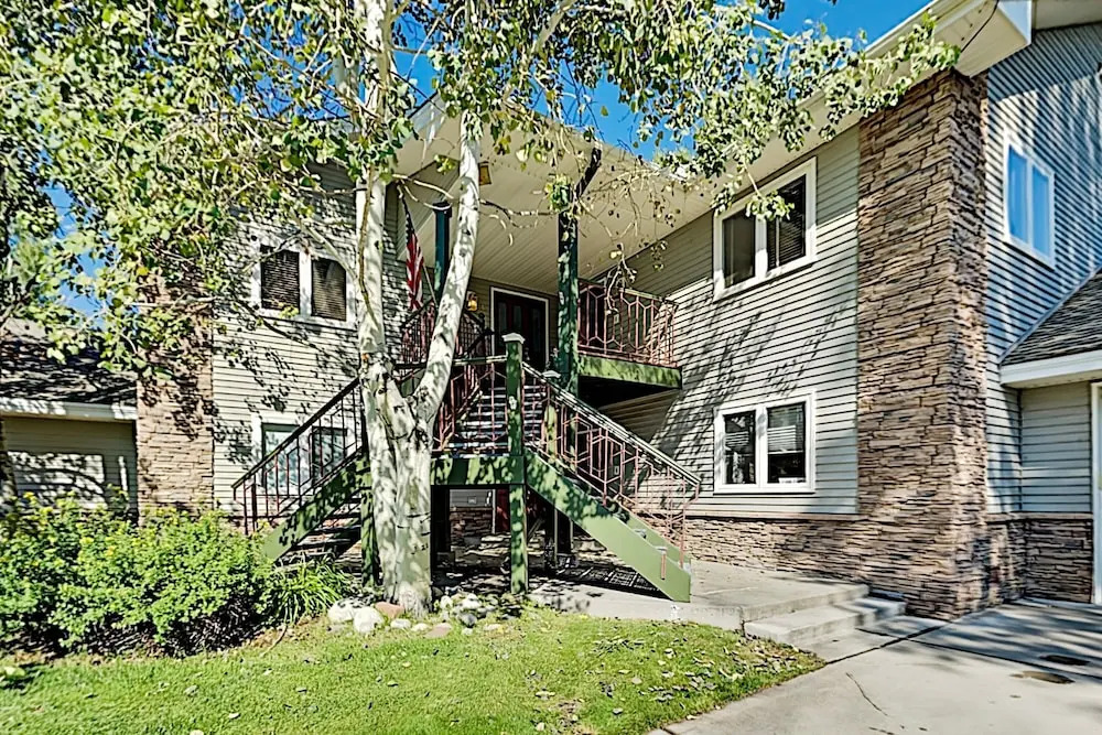 1580mrub 2 Bedroom Townhouse