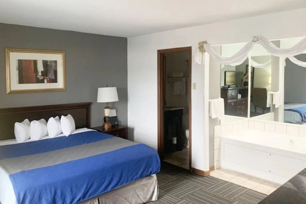 Days Inn Lake Saint Louis