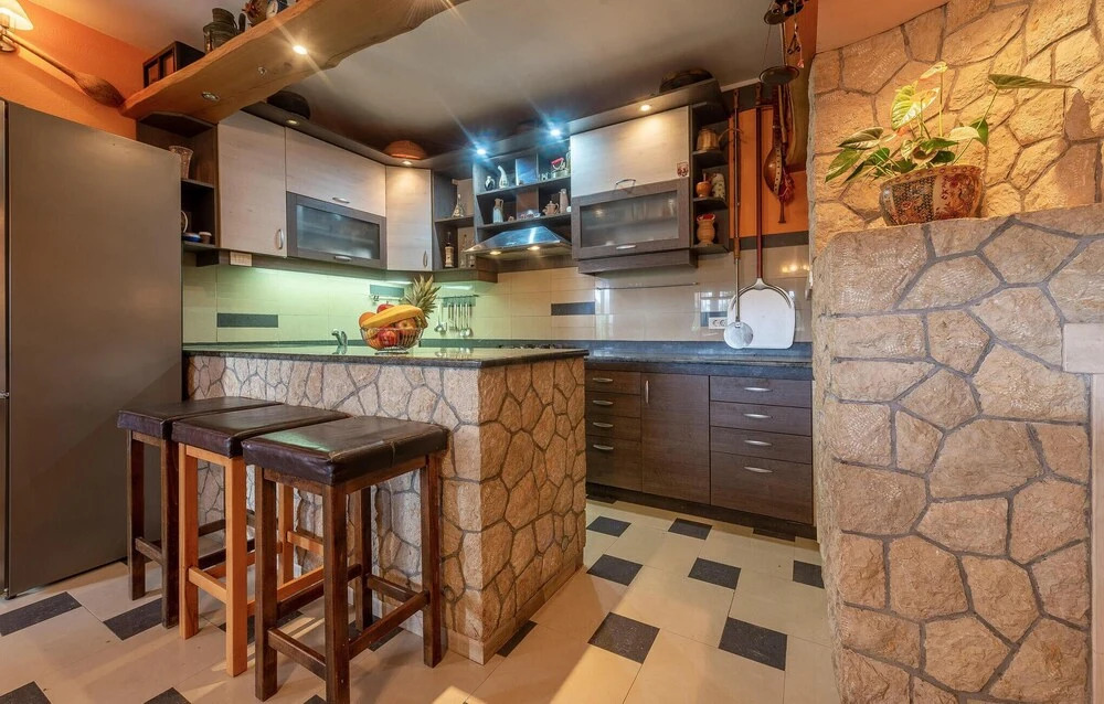 Nice Home In Zadar With Wifi