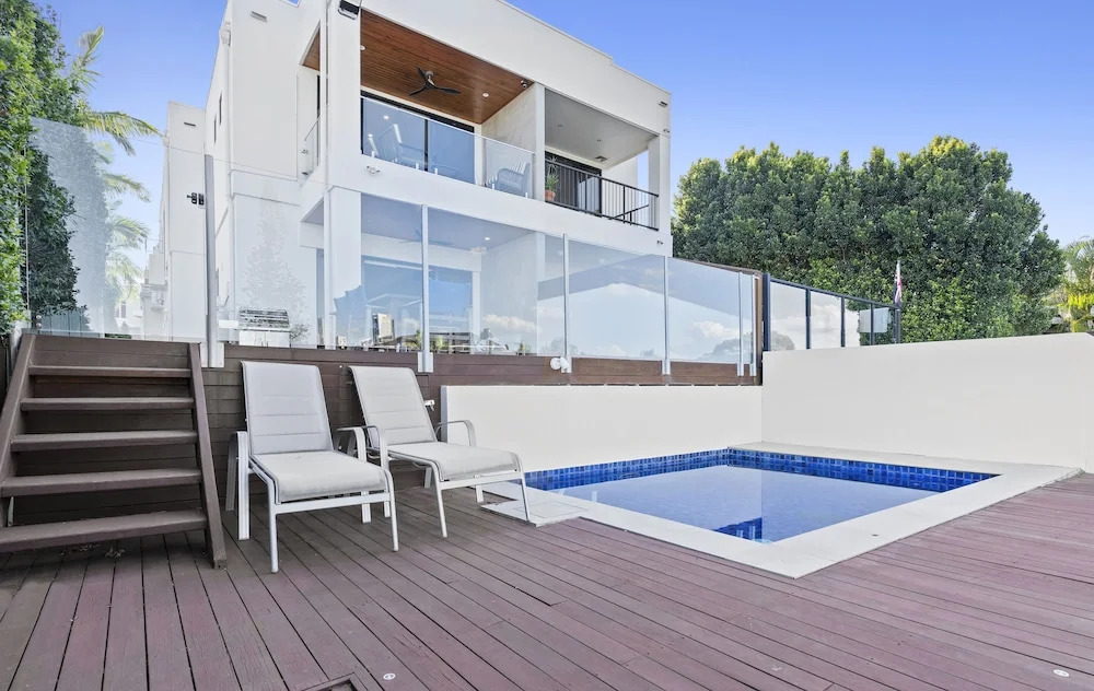 Villa Paradiso Holiday Home