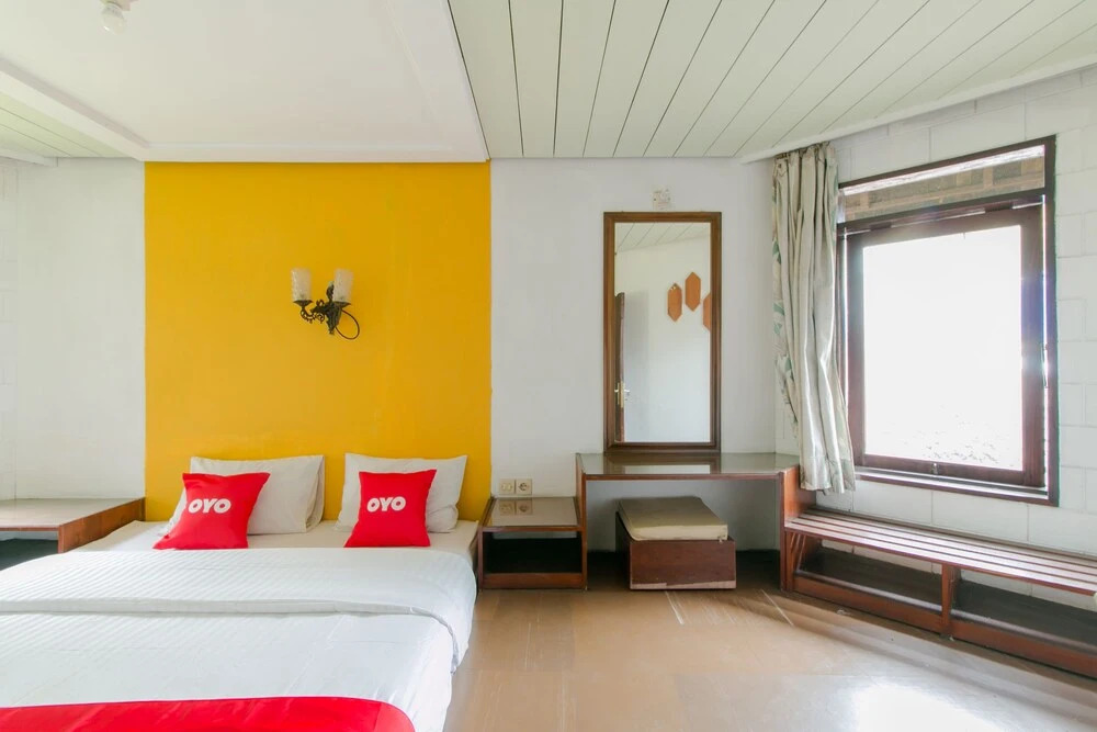 Koneng Hotel by OYO Rooms
