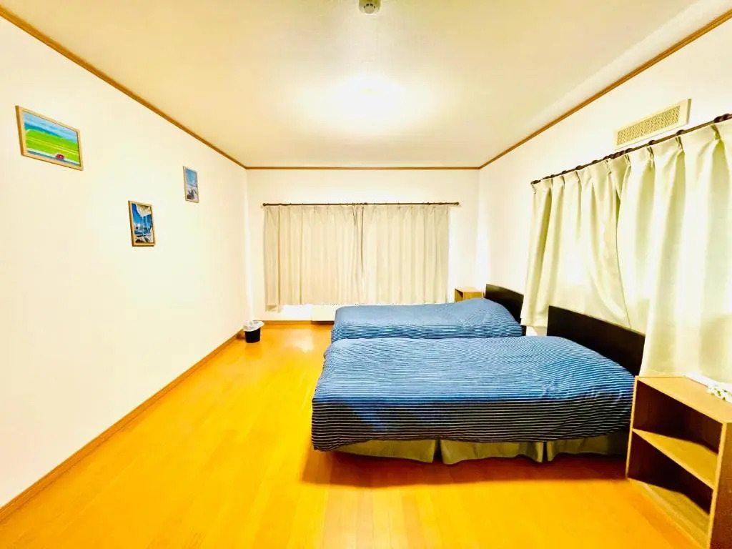 Yellow House Niseko
