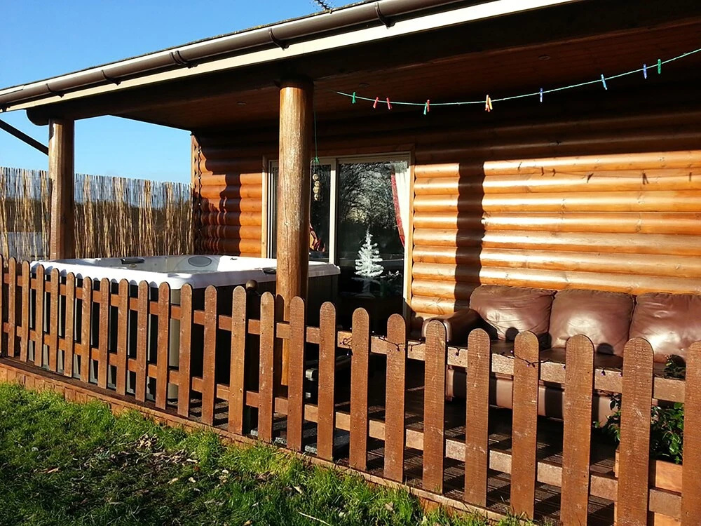 Seagulls Log Cabin