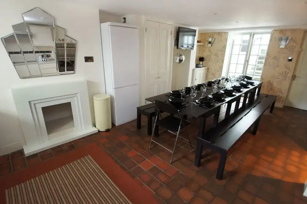 Camelford House