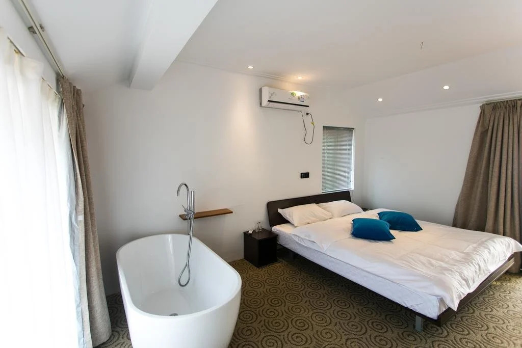 Tongli Yiyun Shuishe Boutique Hotel