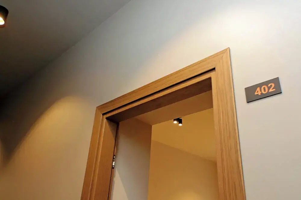 The Place Gallia - New Guesthouse San Giovanni- self check-in -near metro