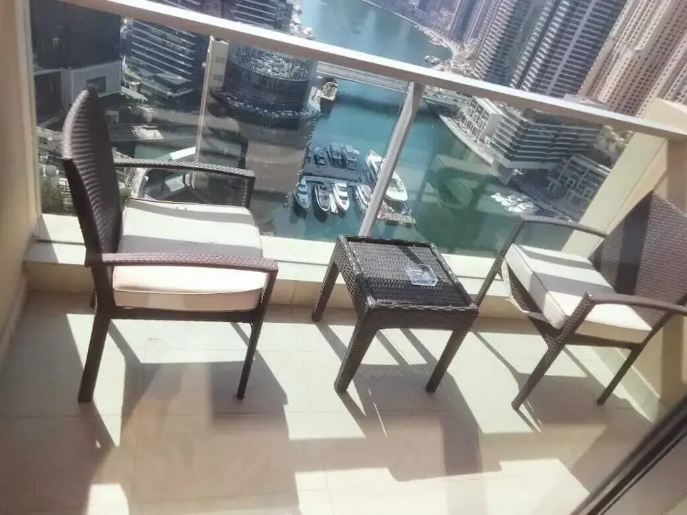 Luxury Address Res Dubai Marina 1BR-2514