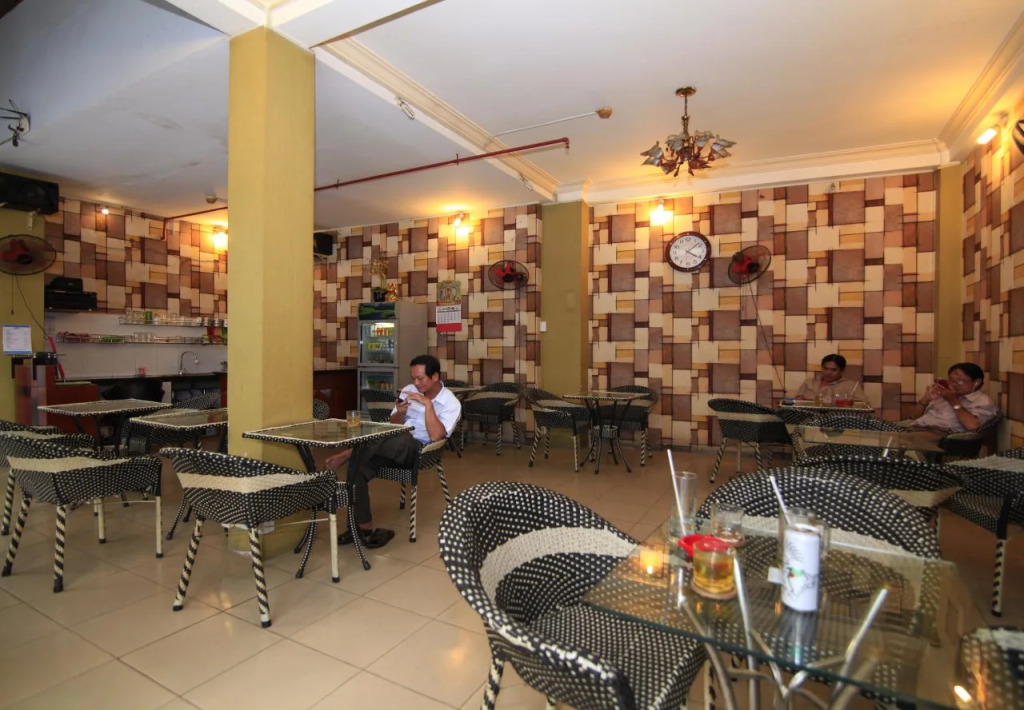 Truong Giang Hotel