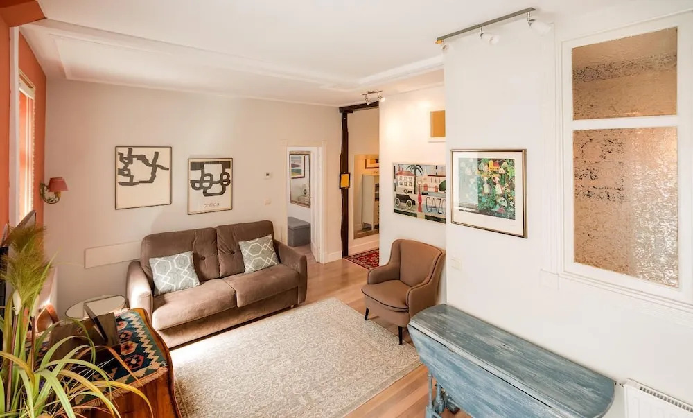 Apartamentos Prim Kalea