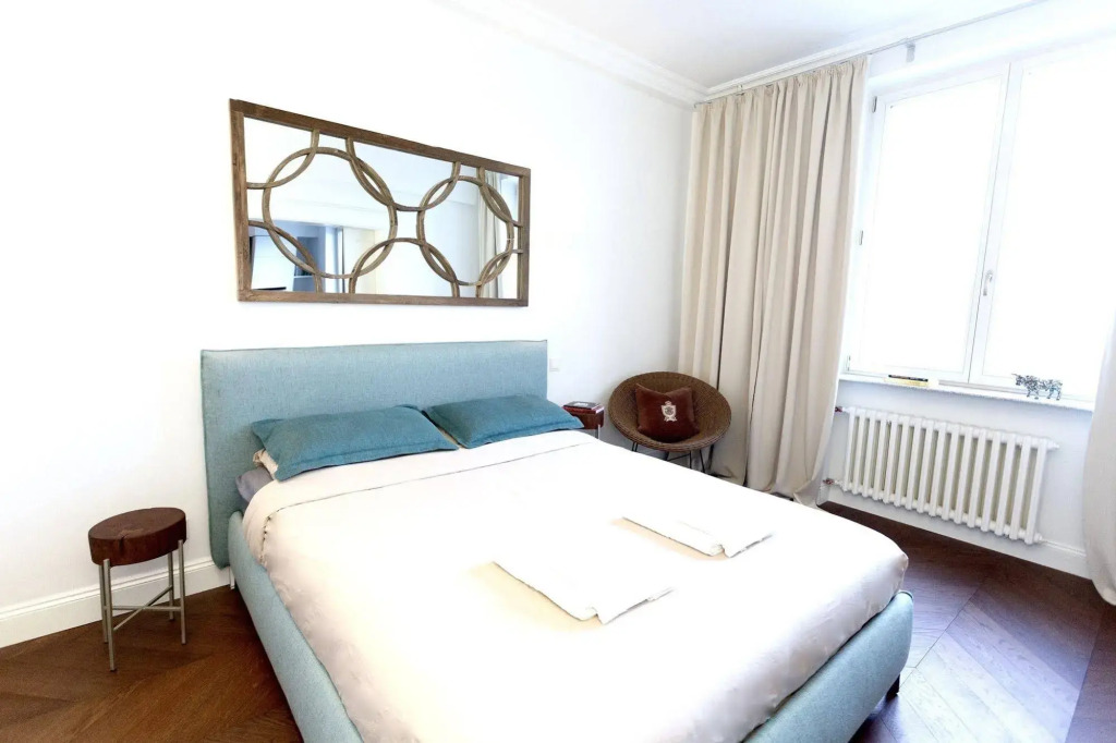 Vilnius Apartments & Suites - Gedimino avenue